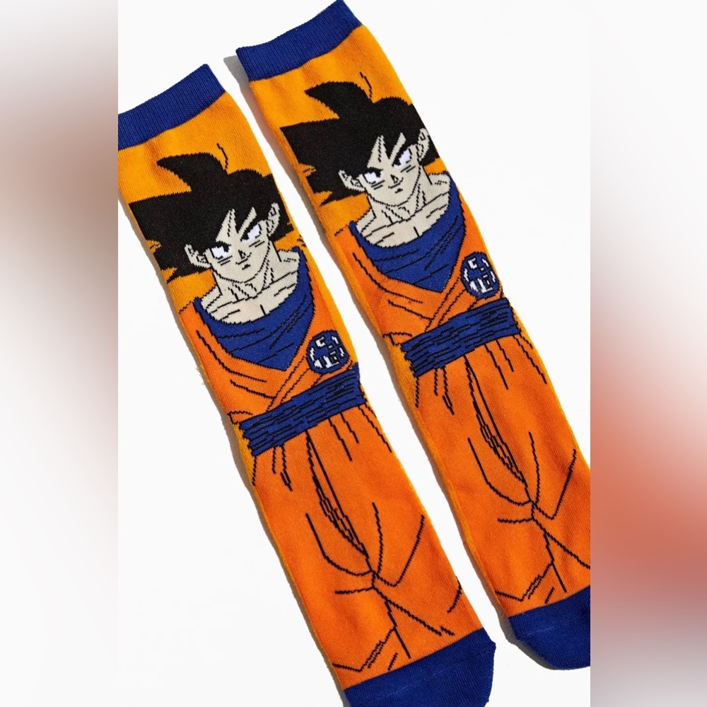 Goku Full Character Crew Sock NWT